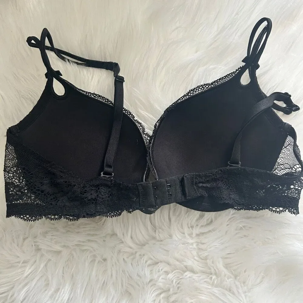 Victoria's Secret limited edition Gorgeous bra size 34C black push-up with stone